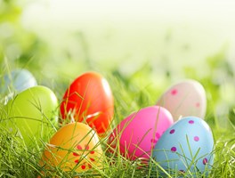 4 days "Easter holidays" from Good Friday to Easter Monday
