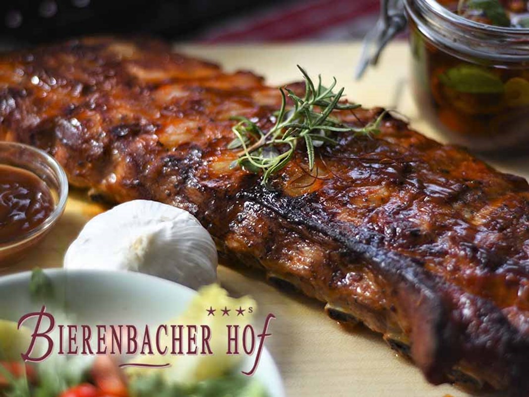 Vorschaubild Großes SpareRibs - Essen